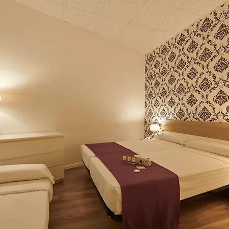 Guest house Q 2*