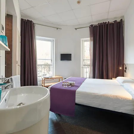 Q Guest house