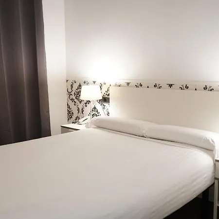 Guest house Q