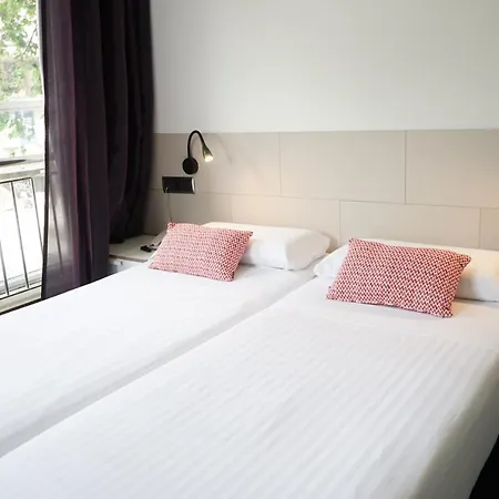 Guest house Q 2*